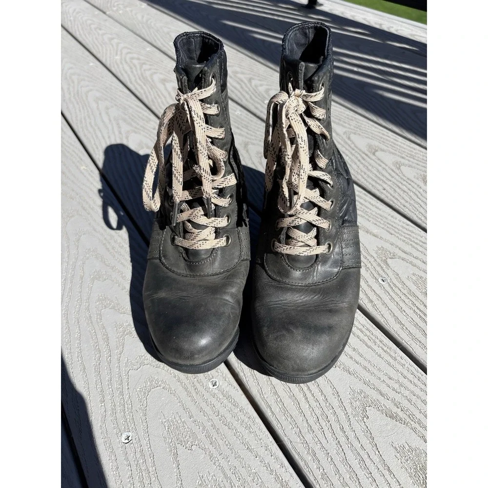 Sorel Boots Size US 8.5 Green‎ Lexie Wedge Quilted Lug Sole Leather 3375-026